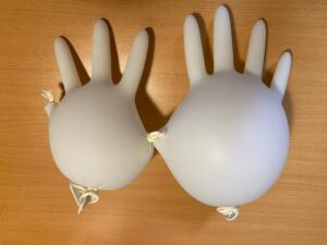 ゴム手袋だけでできるおっぱいオナホのおすすめの作り方と使い方５